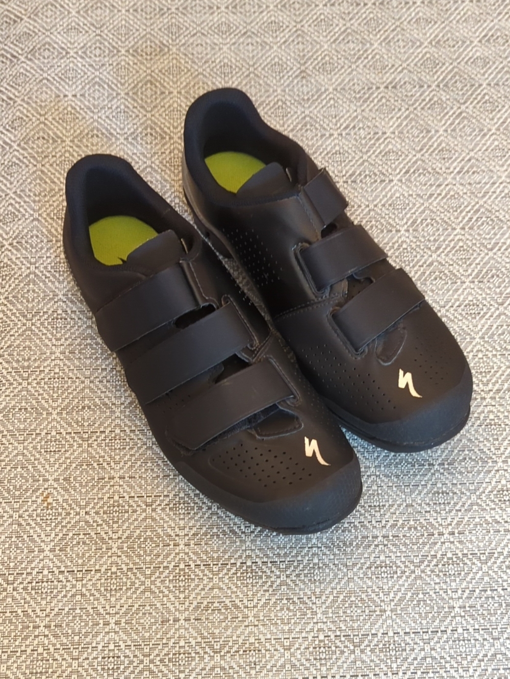 Specialized Men's EUR44 Mountain Bike Cycling Shoes with Shimano SPD Cleats